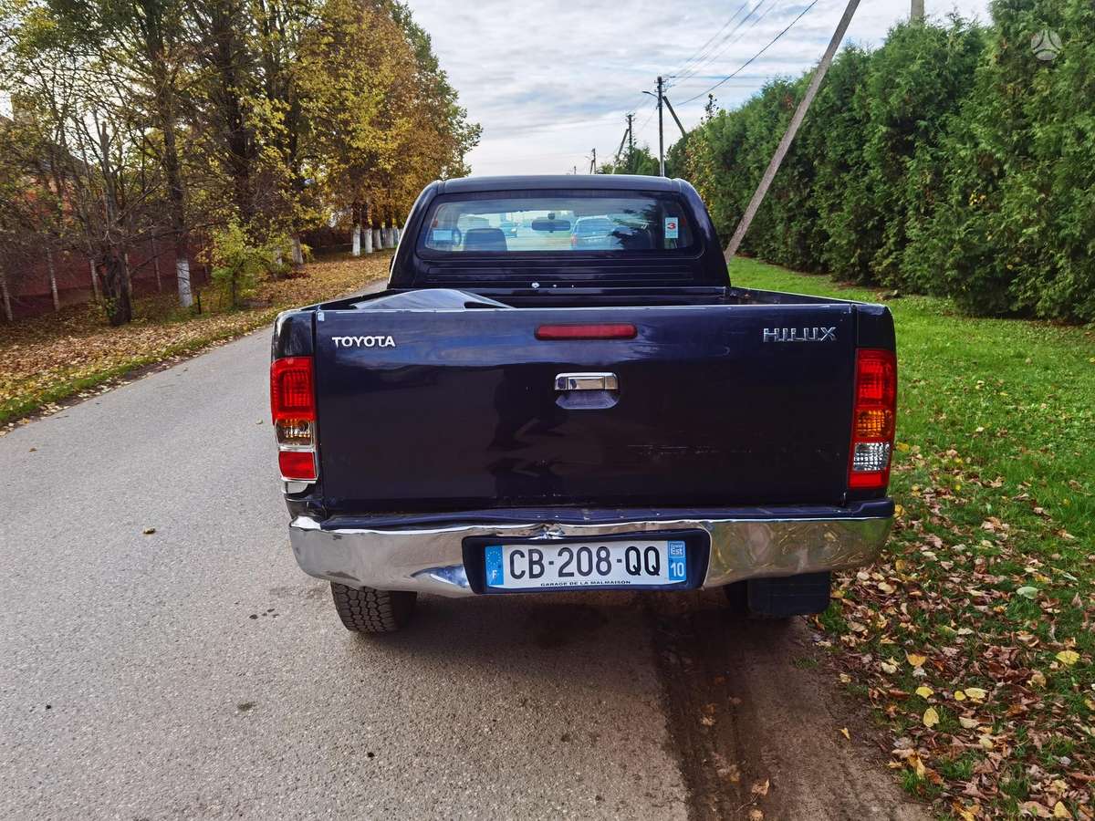 Toyota Hilux 2007 — photo 36