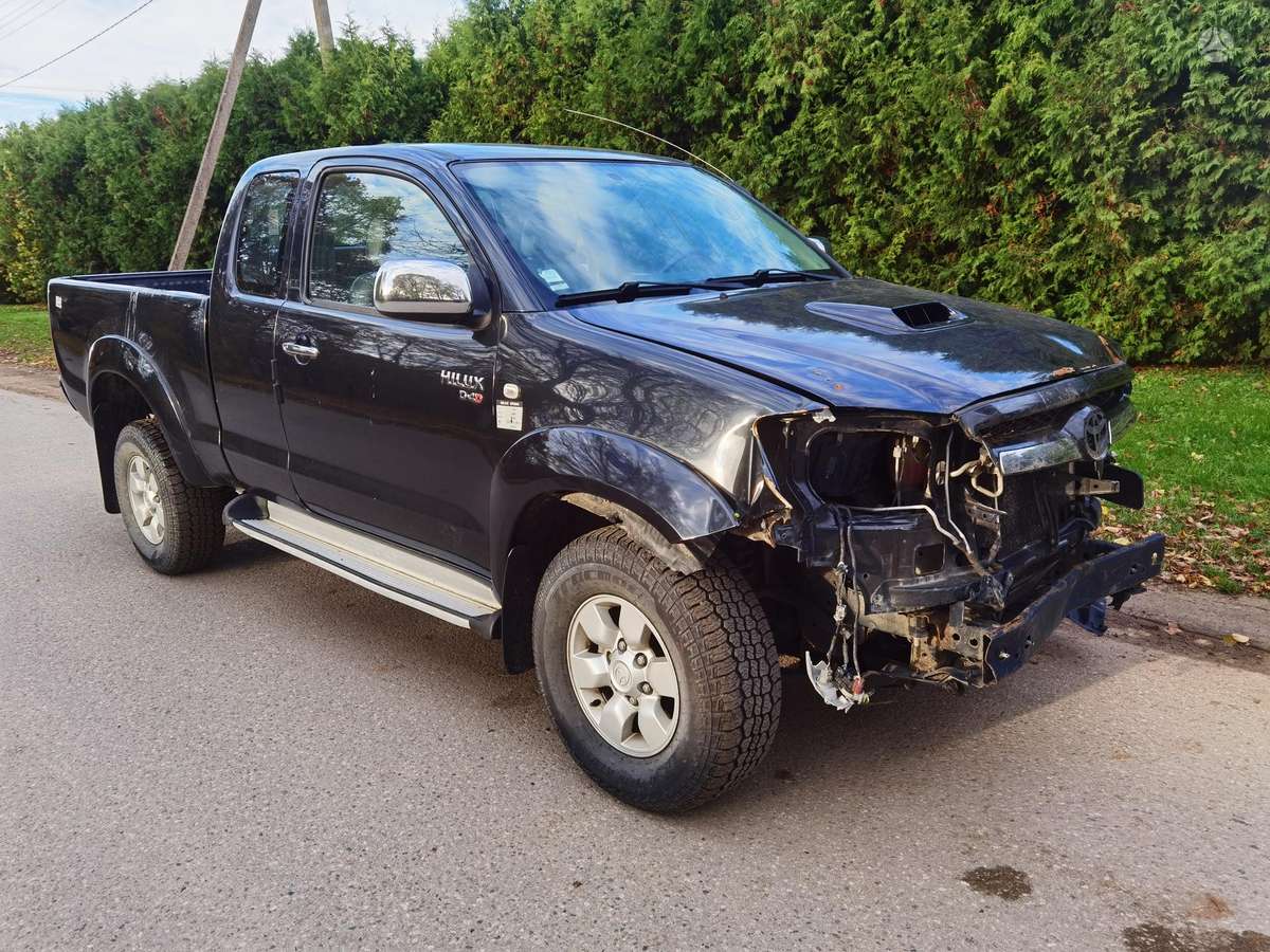 Toyota Hilux 2007 — photo 5