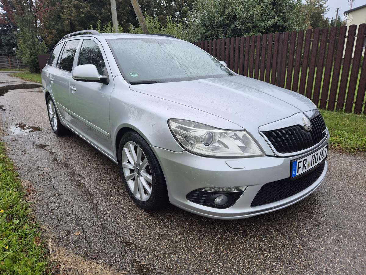 Skoda Octavia 2010 — photo 14