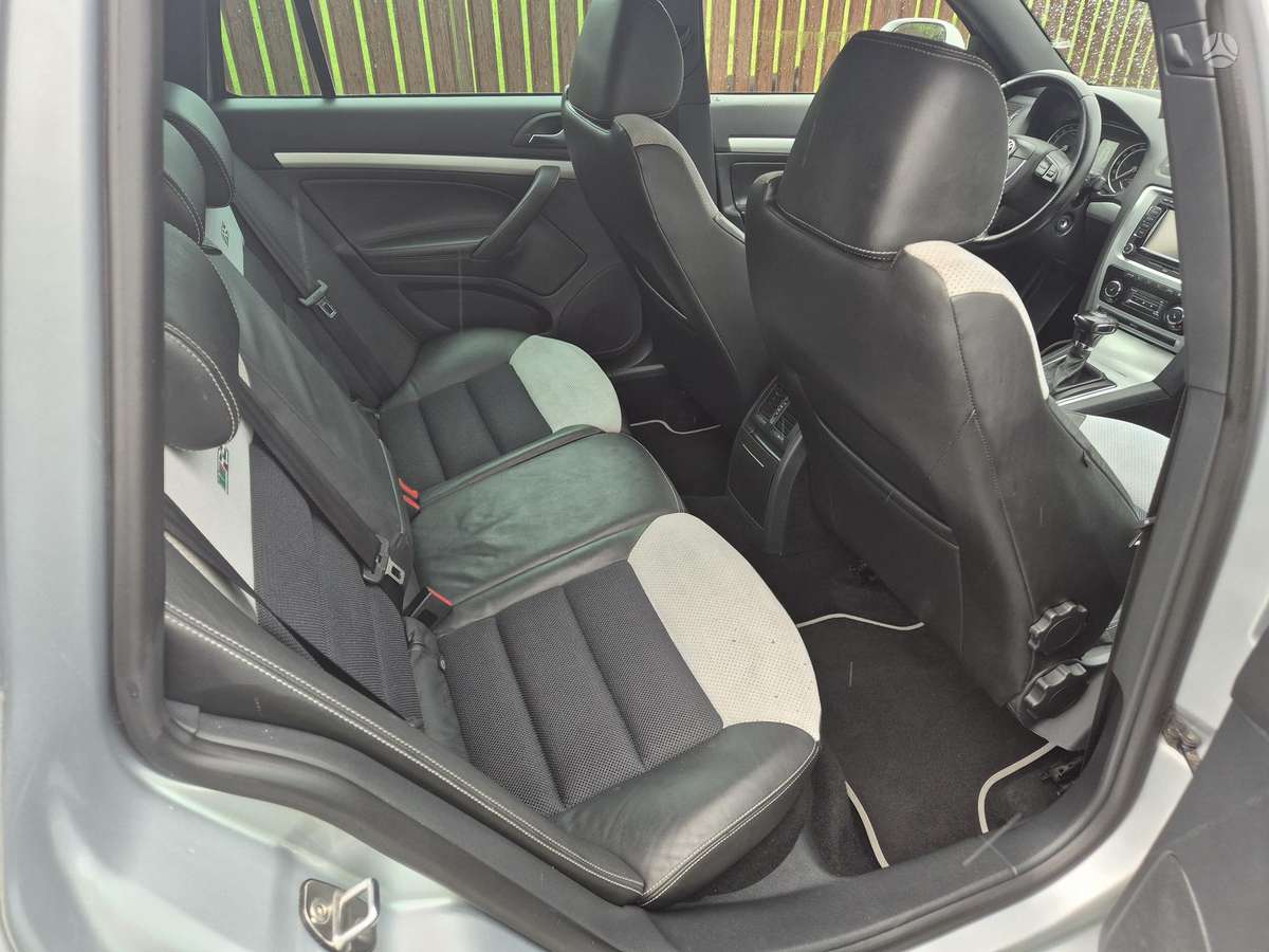 Skoda Octavia 2010 — photo 19