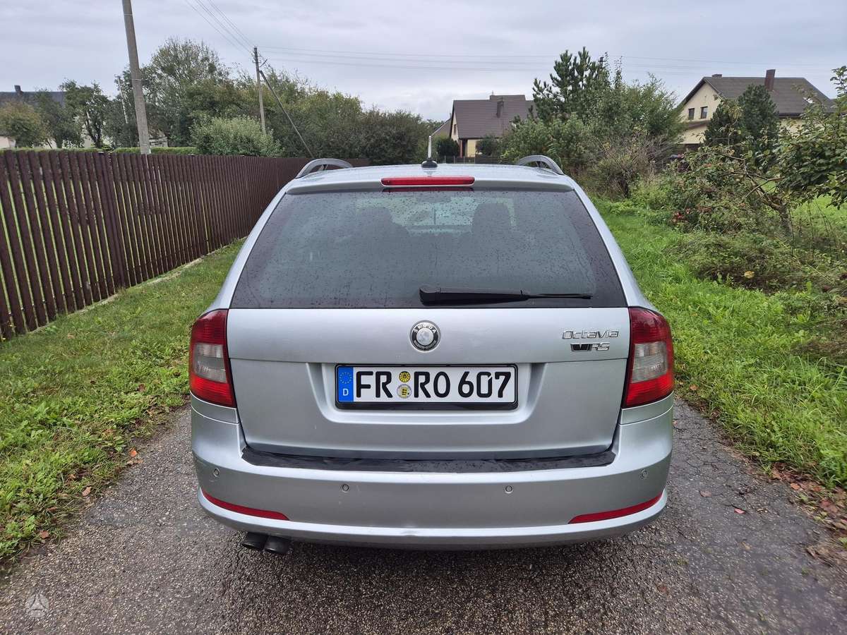 Skoda Octavia 2010 — photo 6