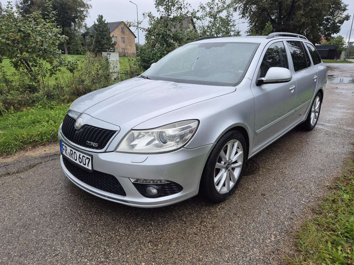 Skoda Octavia 2010 — photo 7