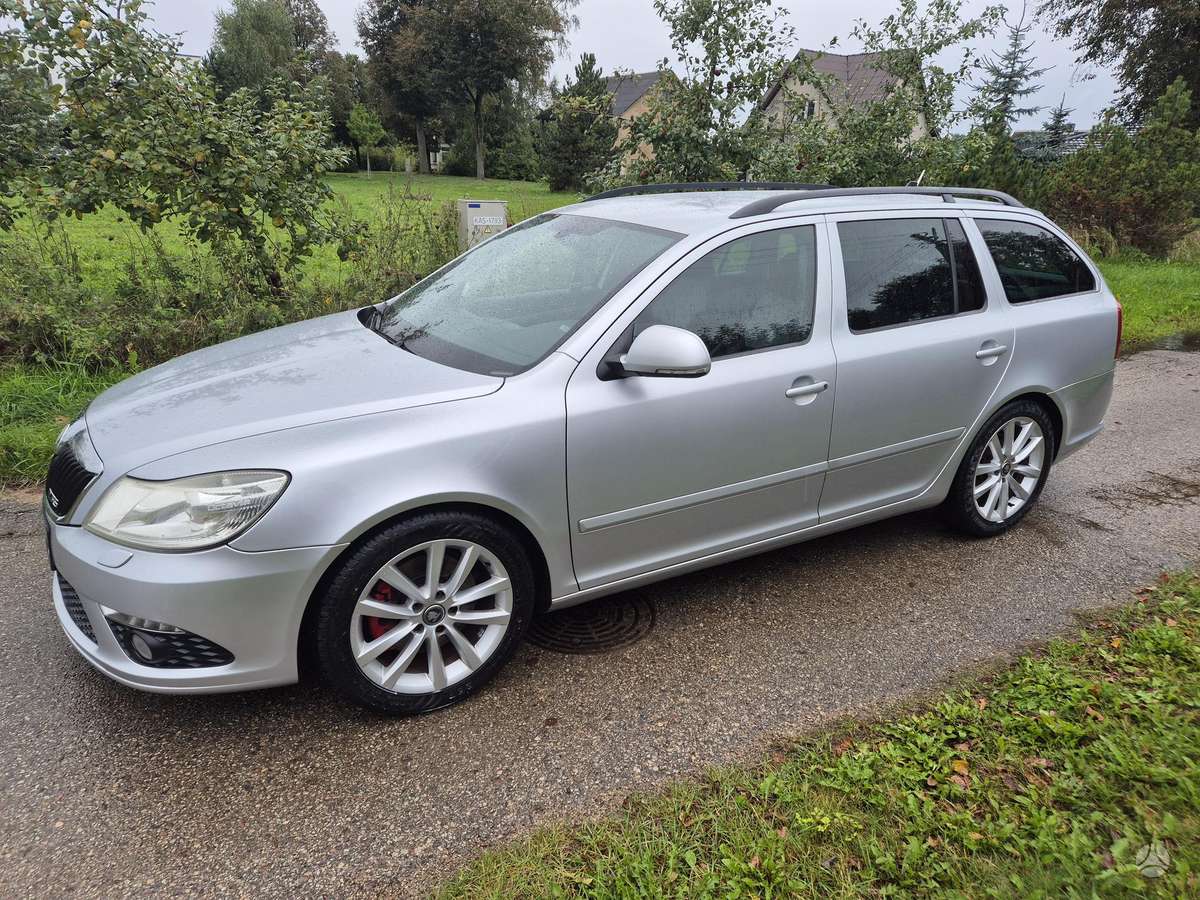 Skoda Octavia 2010 — photo 8