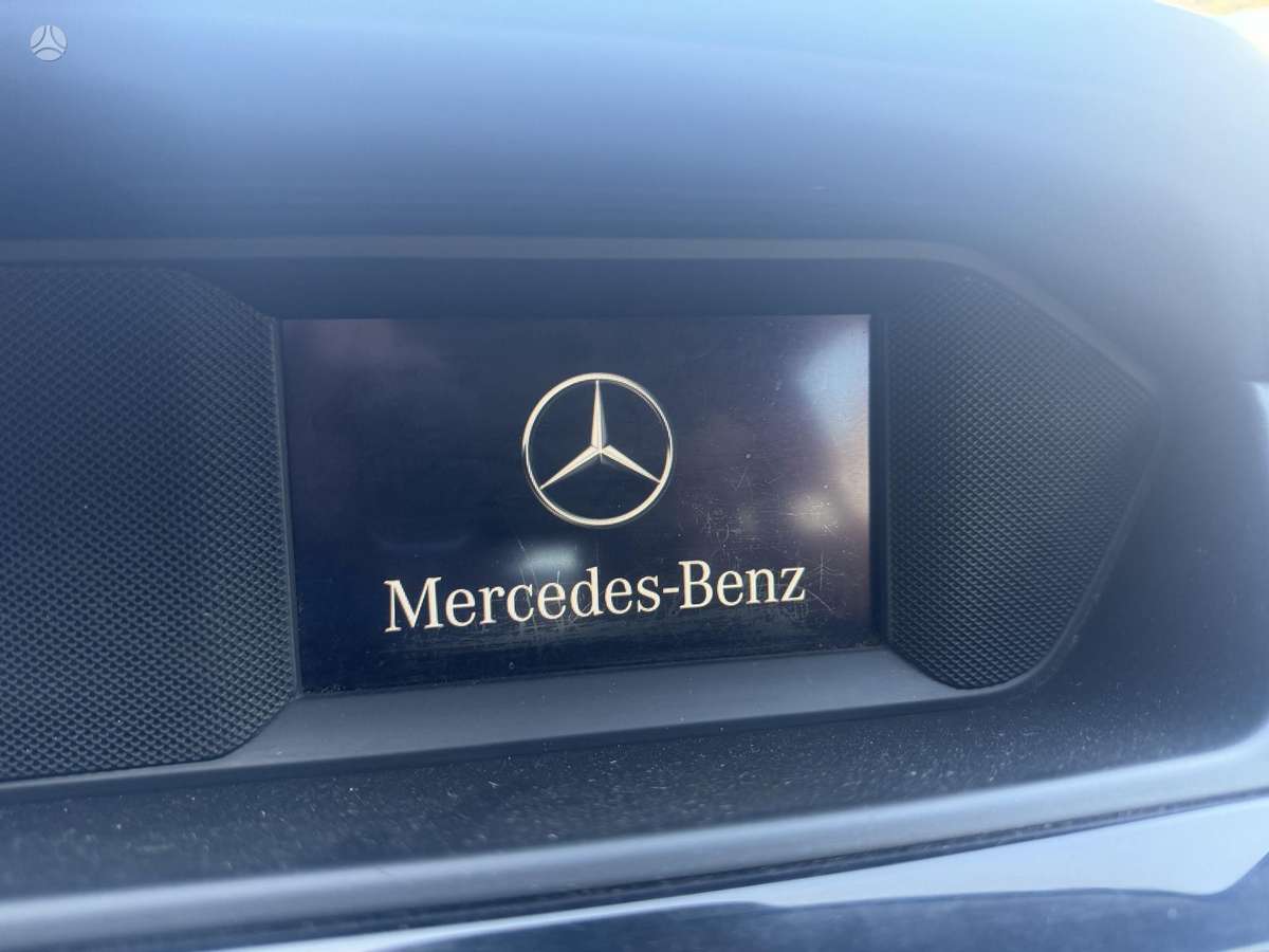 Mercedes-Benz C220 2013 — photo 14
