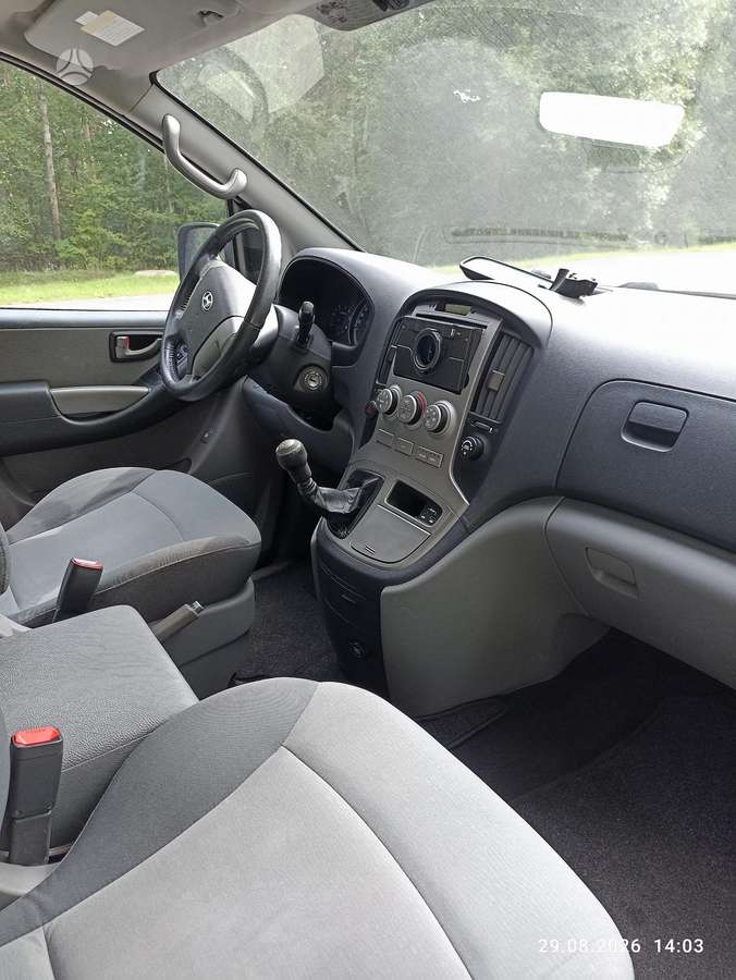 Hyundai H1 2010 — engine 2497 cm³, 170 HP (125kW)