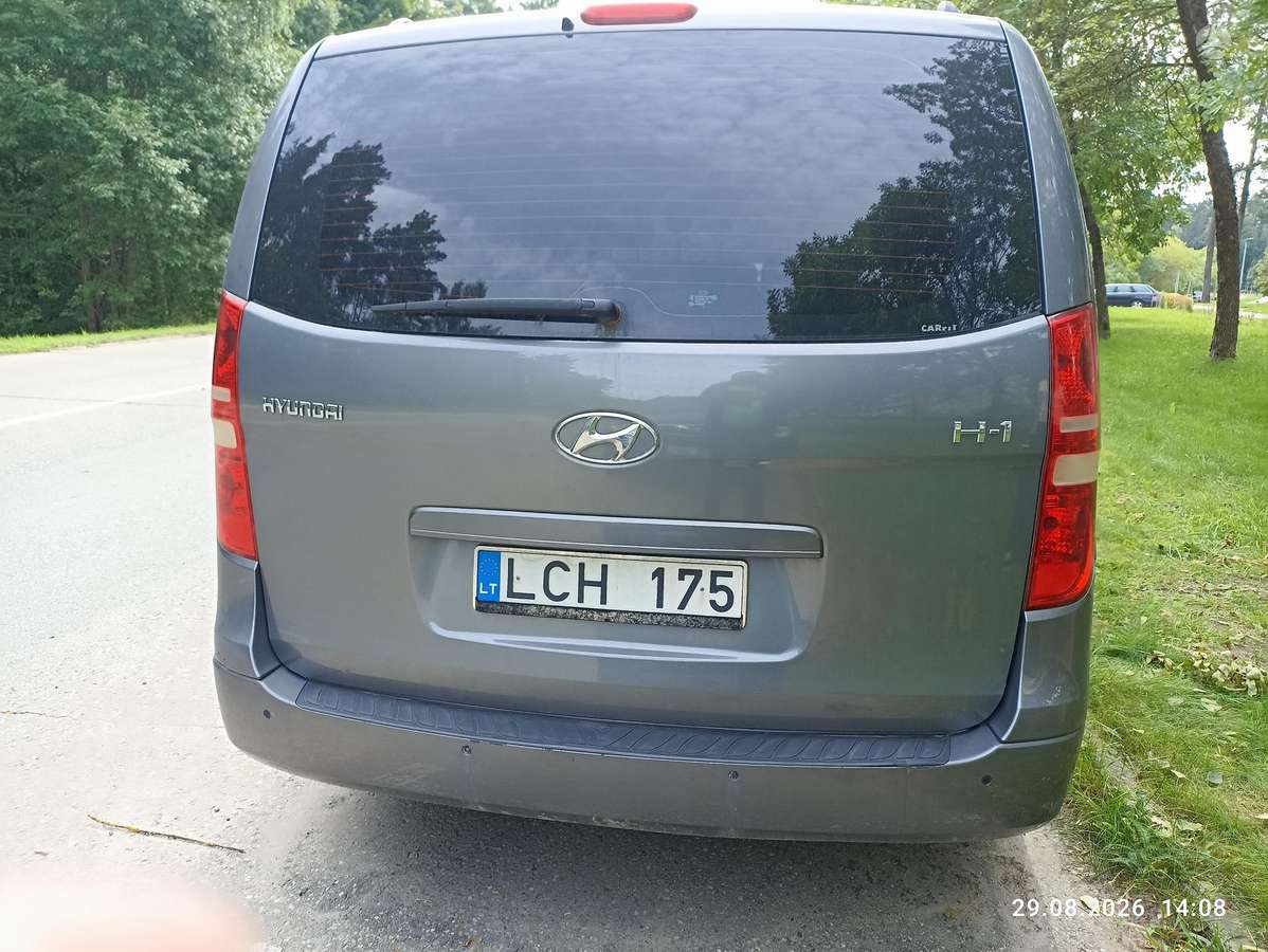 Hyundai H1 2010 — photo 6