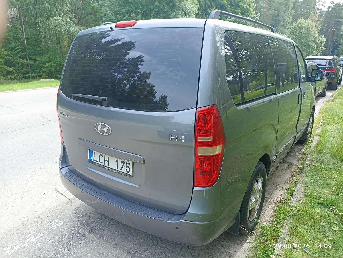 Hyundai H1 2010 — photo 8