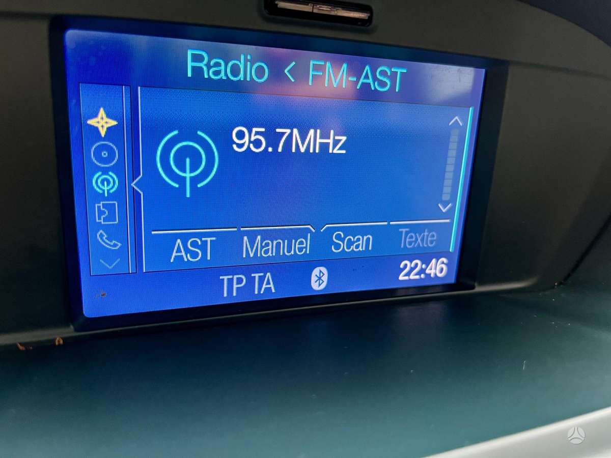 Ford C-MAX 2012 — photo 12