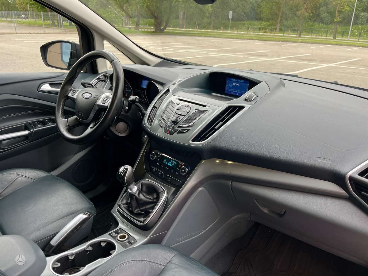 Ford C-MAX 2012 — photo 5