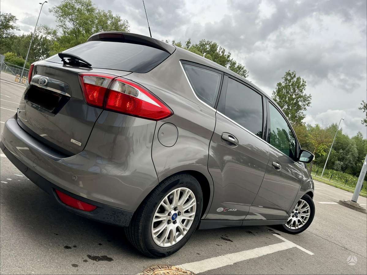 Ford C-MAX 2012 — photo 6