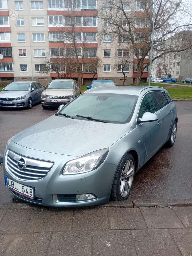 Opel Insignia 2011 — photo 11