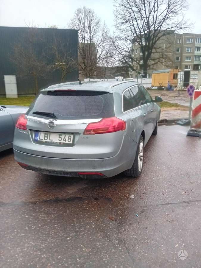 Opel Insignia 2011 — photo 13