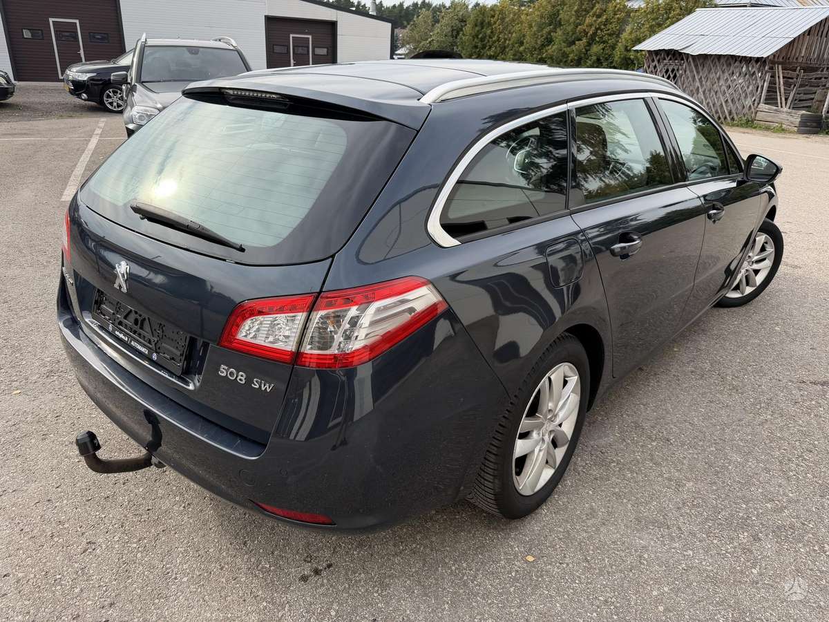 Peugeot 508 2011 — photo 10