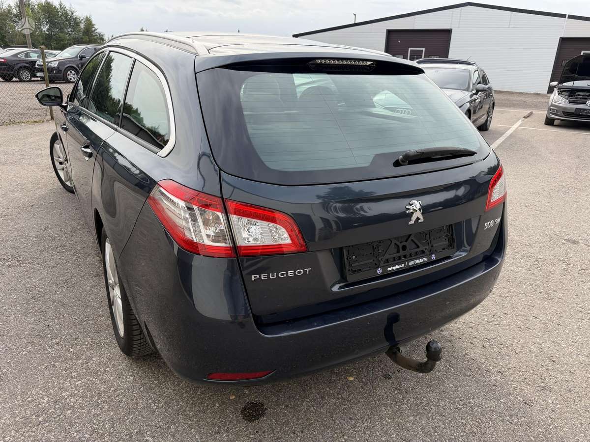Peugeot 508 2011 — photo 11