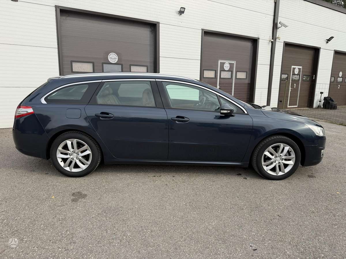 Peugeot 508 2011 — photo 18