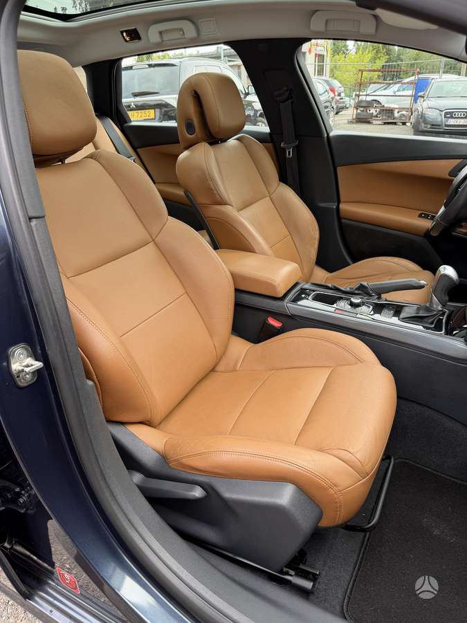 Peugeot 508 2011 — photo 30