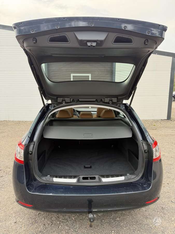 Peugeot 508 2011 — photo 31