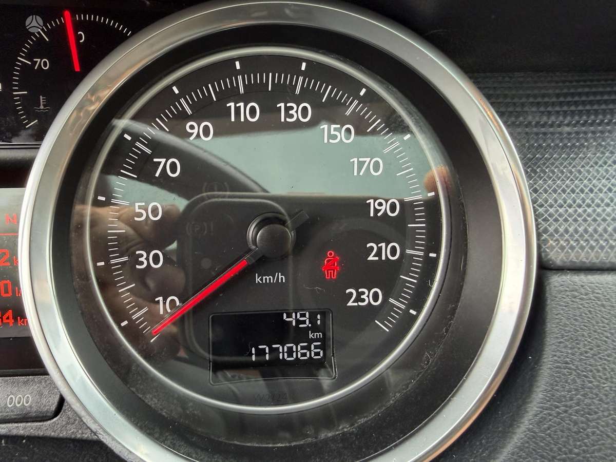 Peugeot 508 2011 — photo 34