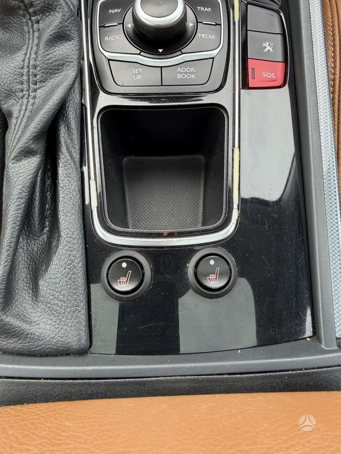 Peugeot 508 2011 — photo 42