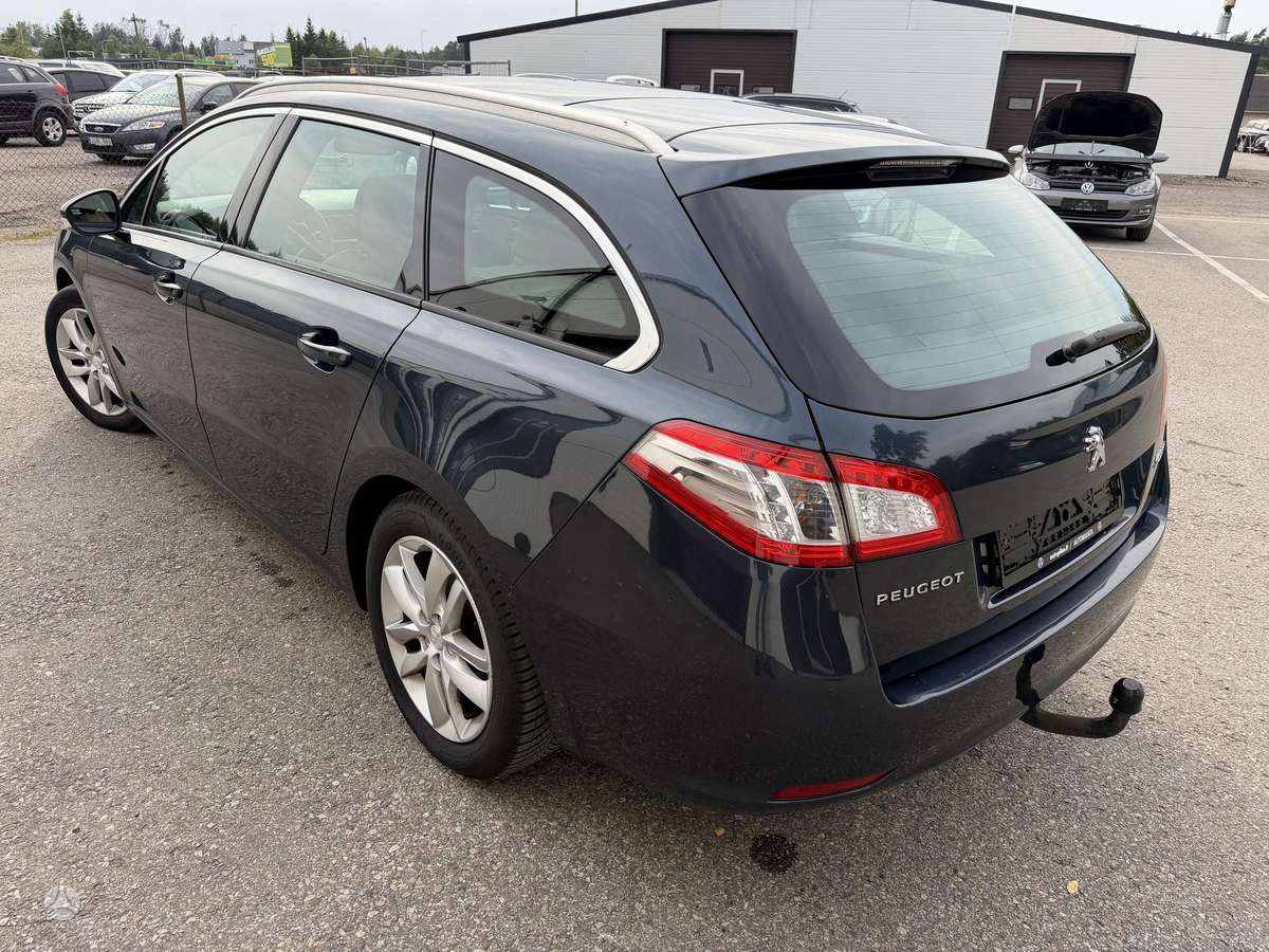 Peugeot 508 2011 — photo 9