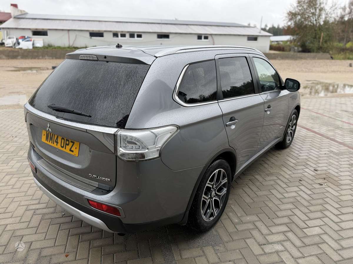 Mitsubishi Outlander 2015 — фото 6