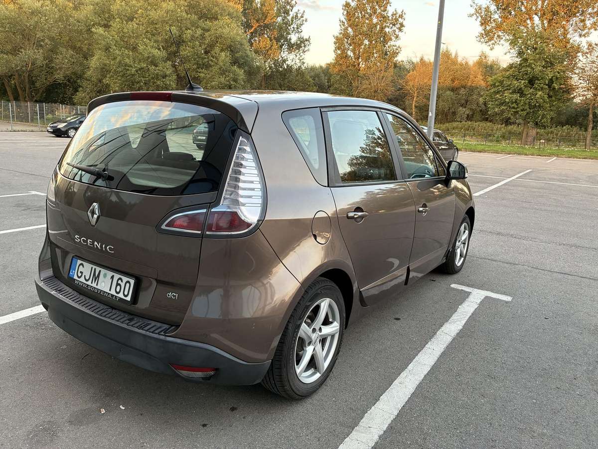 Renault Scenic 2013 — фото 5