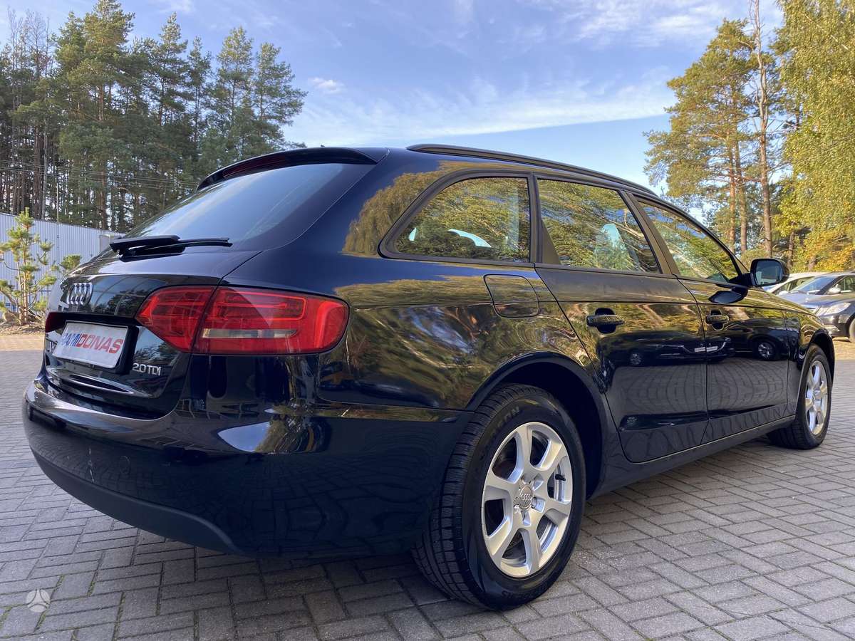 Audi A4 2009 — engine 1968 cm³, 120 HP (88kW)