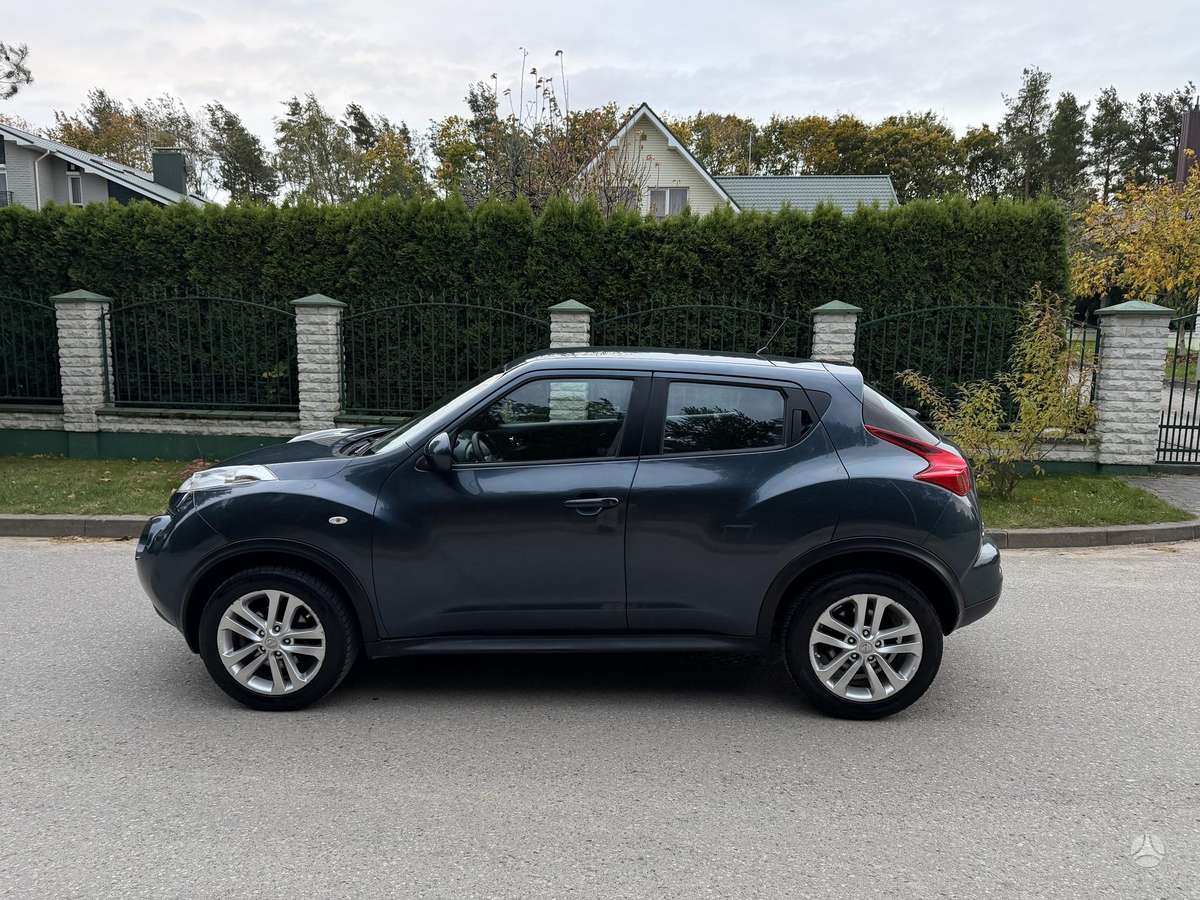 Nissan Juke 2013 — photo 12