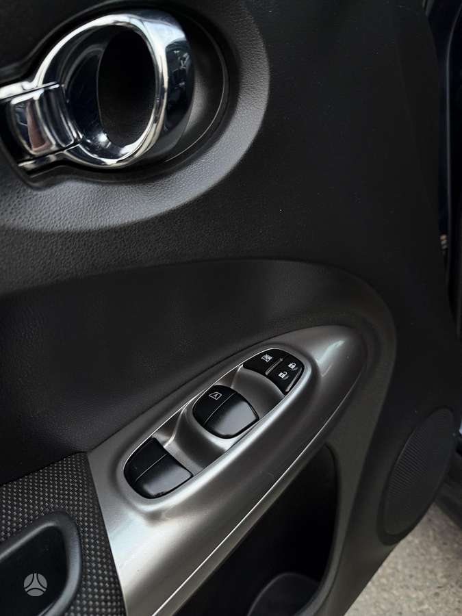 Nissan Juke 2013 — photo 14