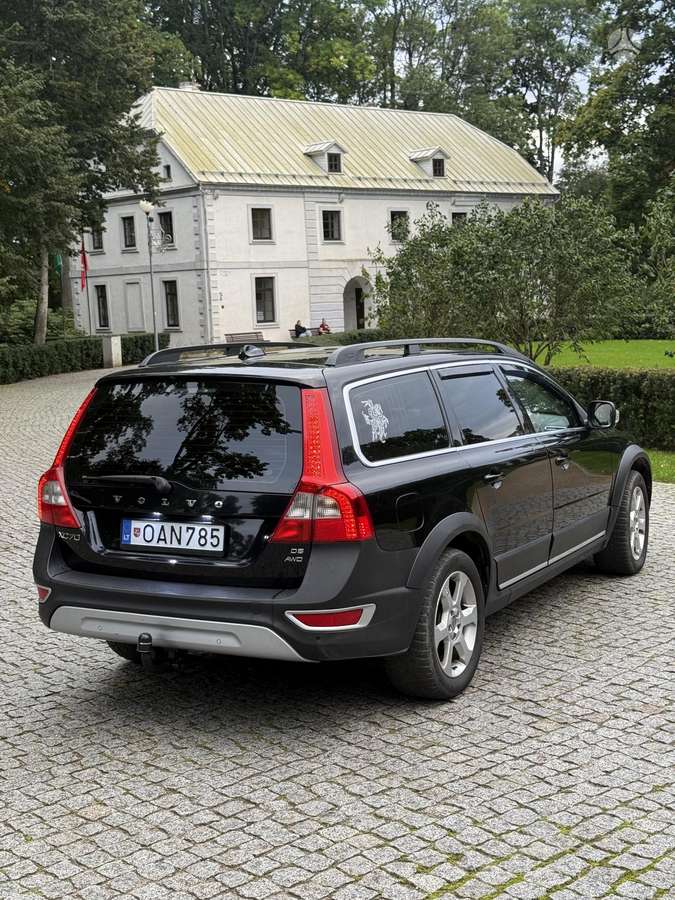 Volvo XC70 2008 — салон