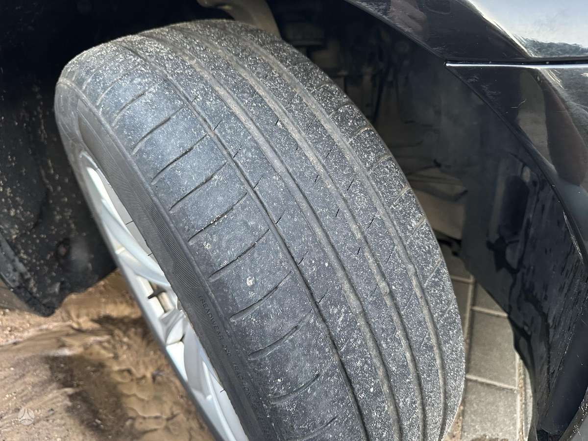 BMW 530 2014 — photo 11