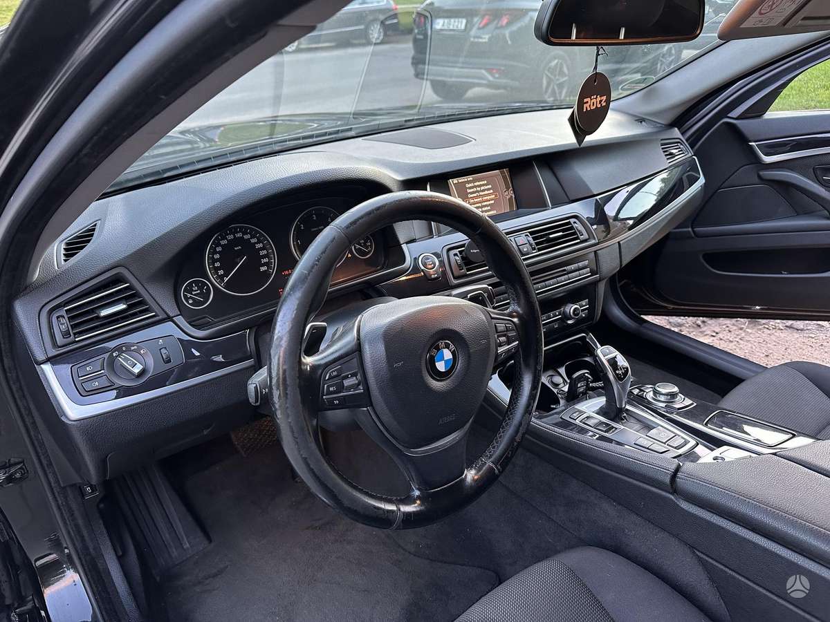 BMW 530 2014 — photo 5