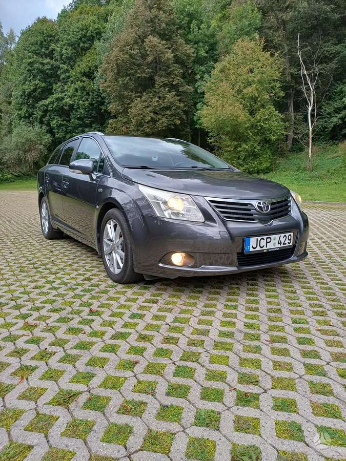 Toyota Avensis 2009 — vehicle for AFU Ukraine