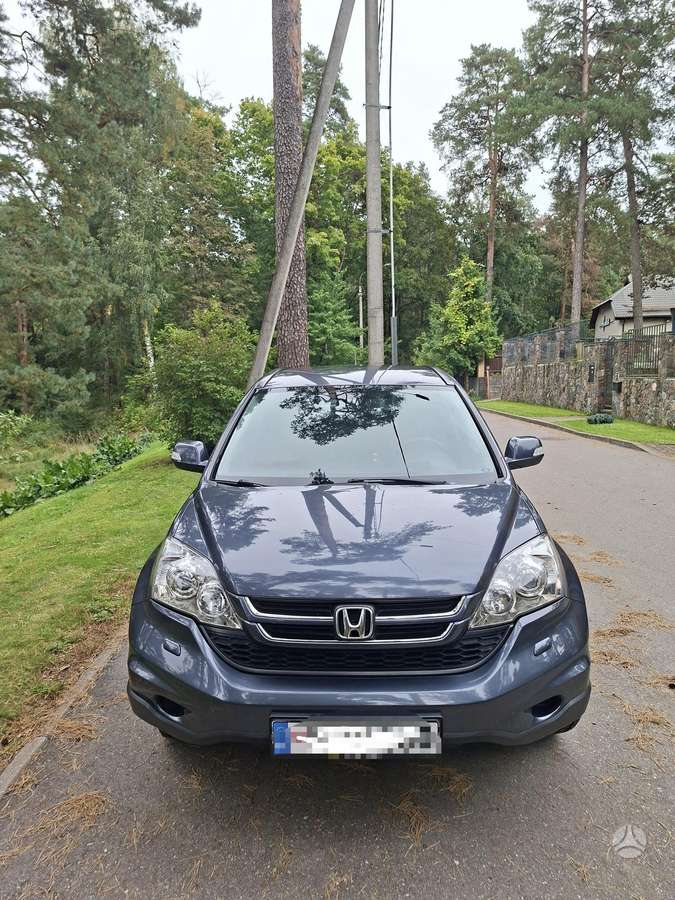 Honda CR-V 2011 — салон