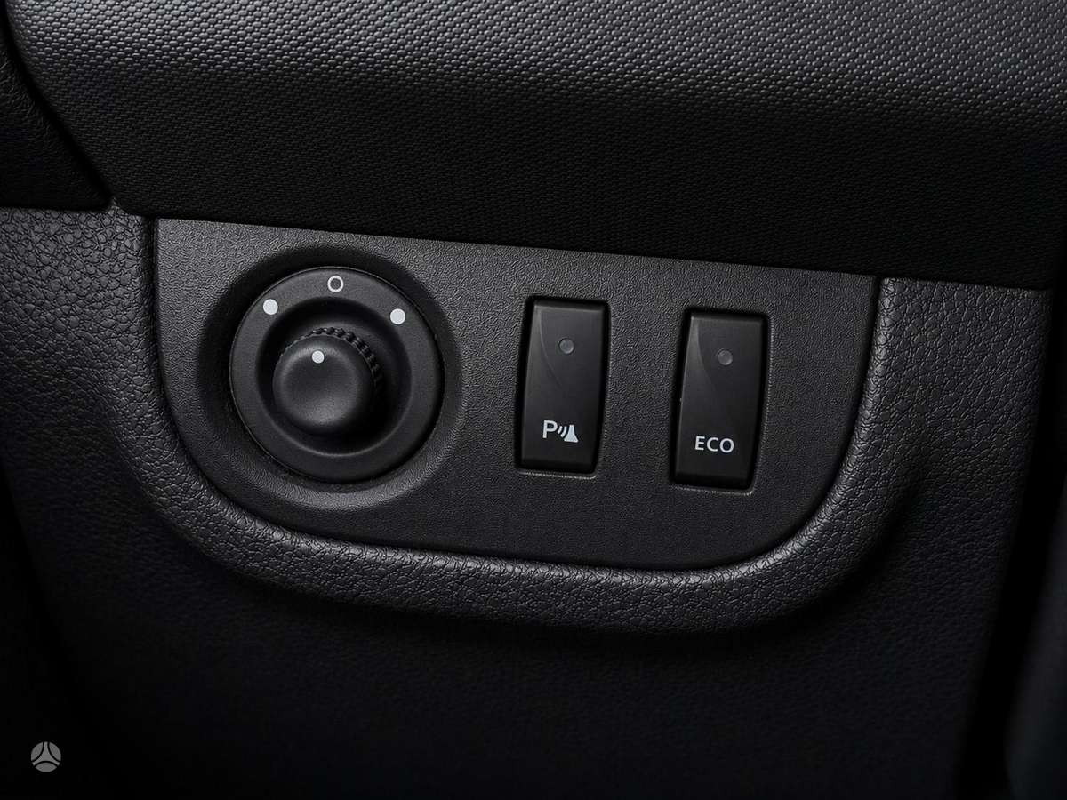 Dacia Sandero 2013 — photo 12