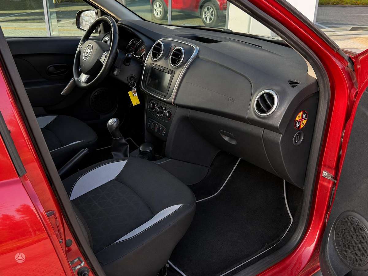 Dacia Sandero 2013 — photo 14