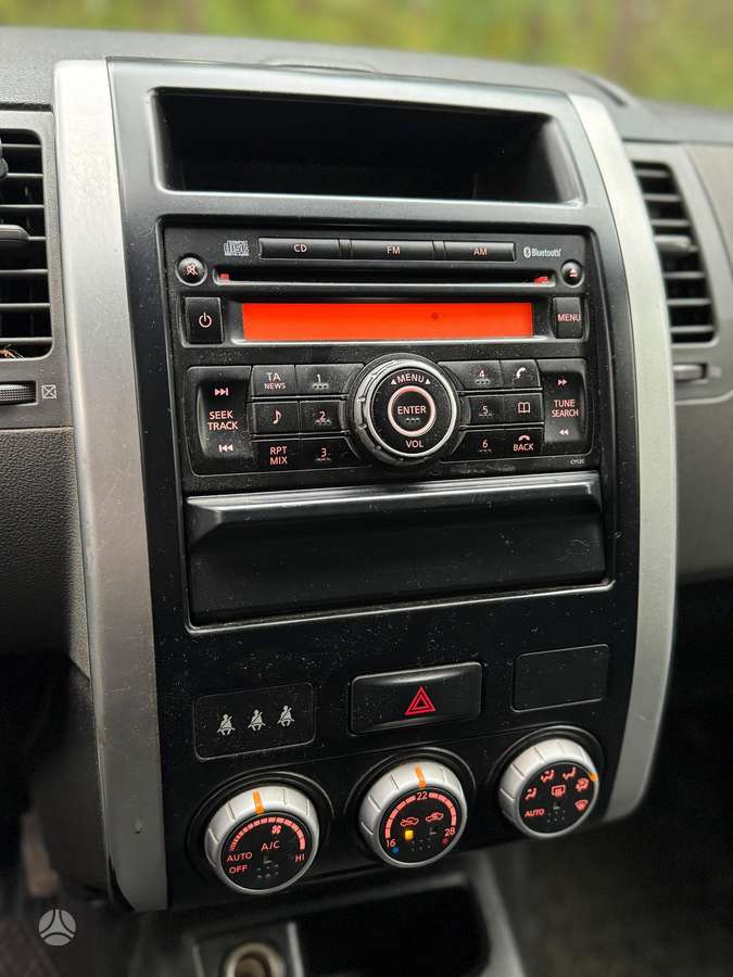 Nissan X-Trail 2009 — photo 11