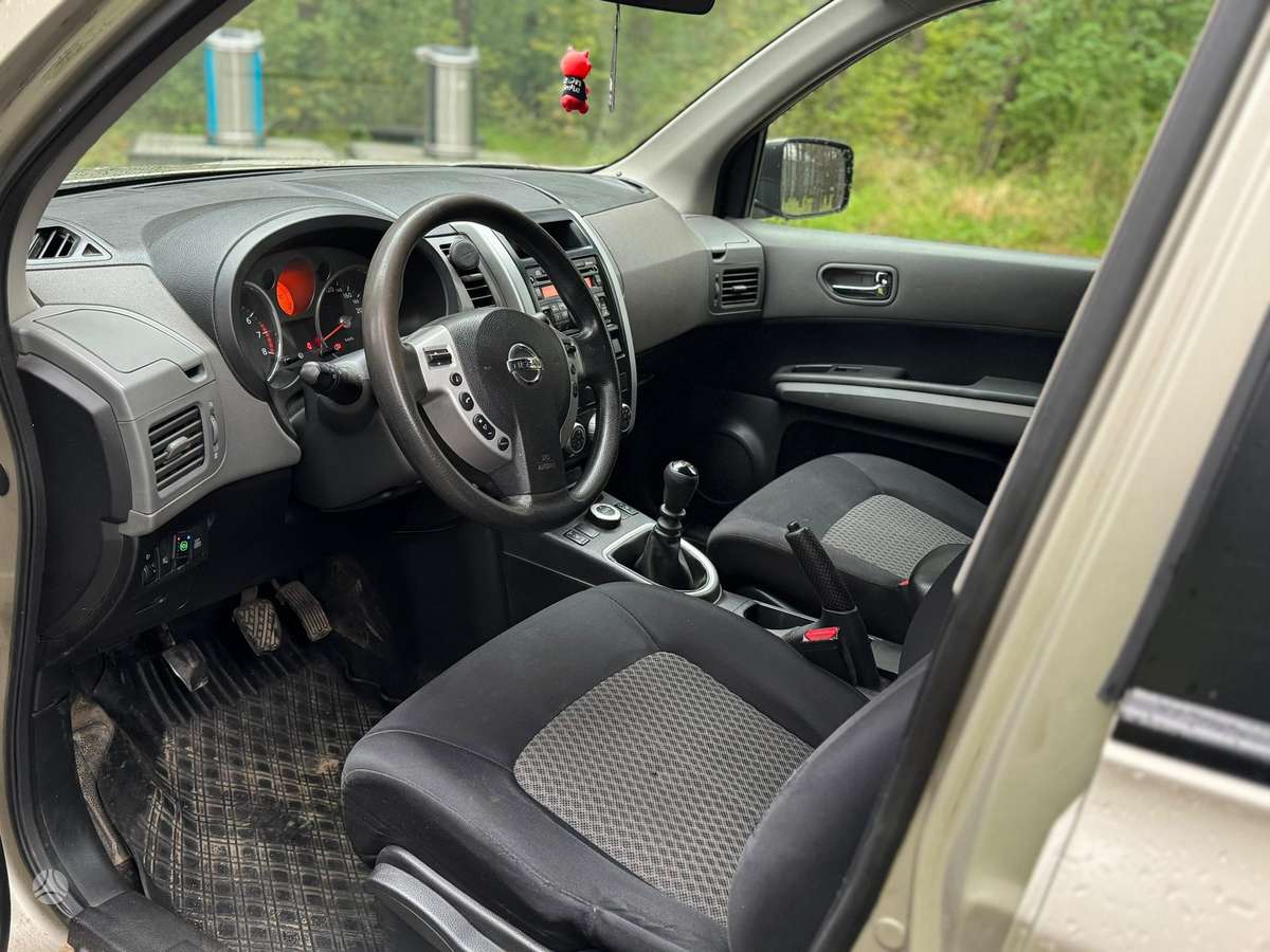 Nissan X-Trail 2009 — photo 9