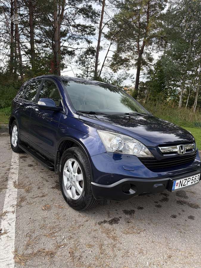 Honda CR-V 2008 — rear view