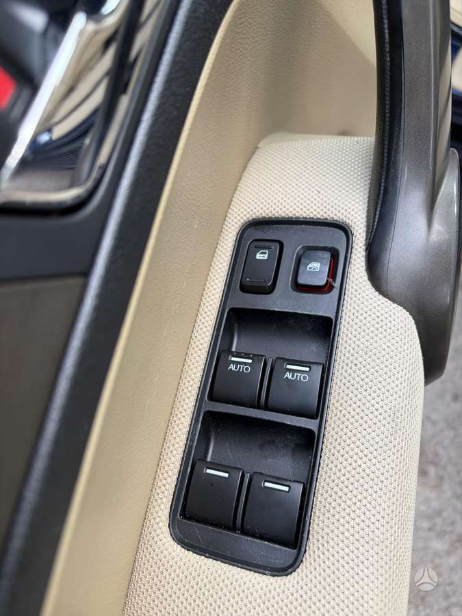 Honda CR-V 2008 — photo 25