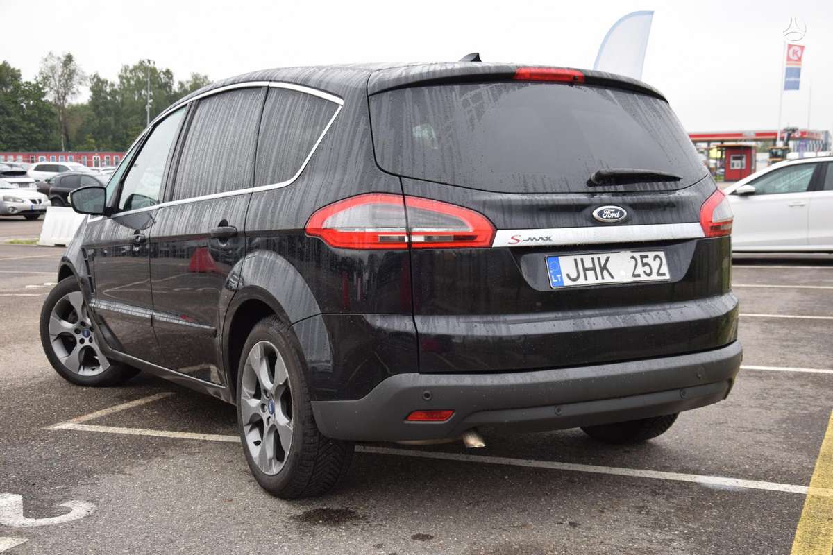 Ford S-MAX 2012 — photo 8