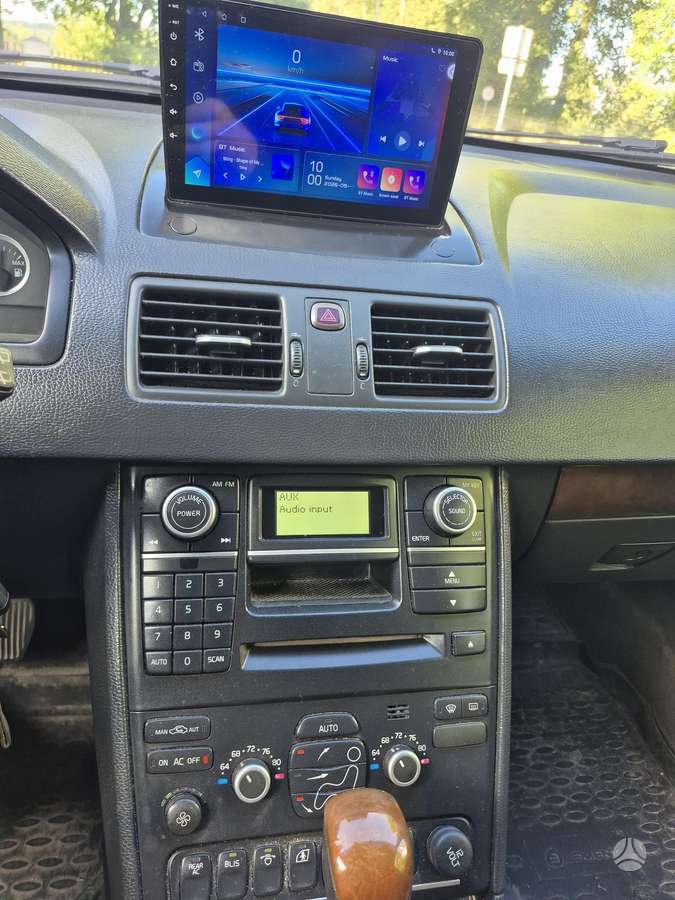 Volvo XC90 2008 — photo 11