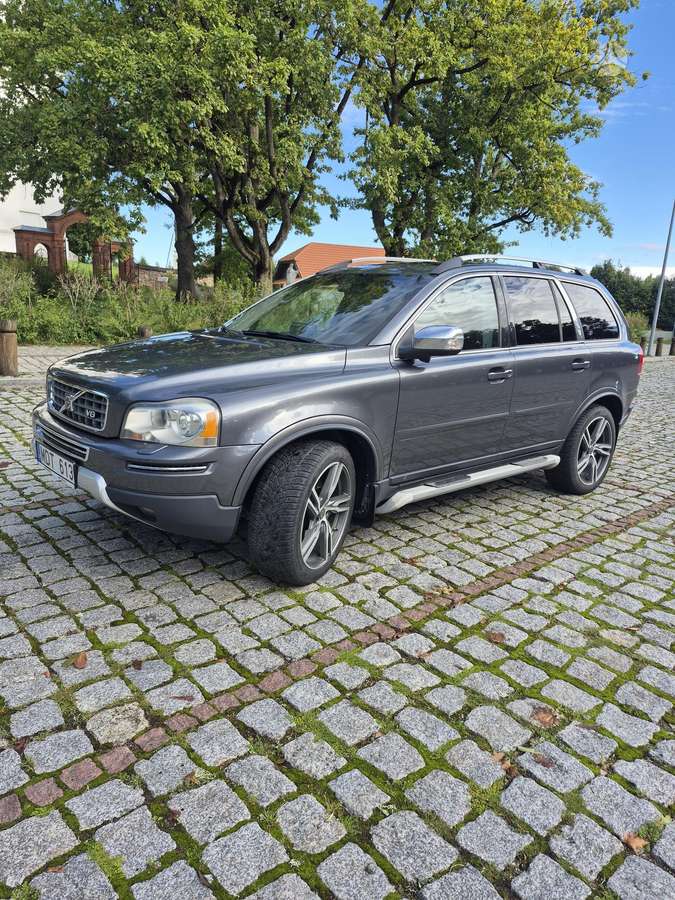 Volvo XC90 2008 — rear view