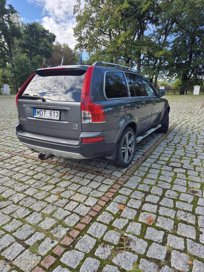 Volvo XC90 2008 — engine 4400 cm³, 315 HP (232kW)