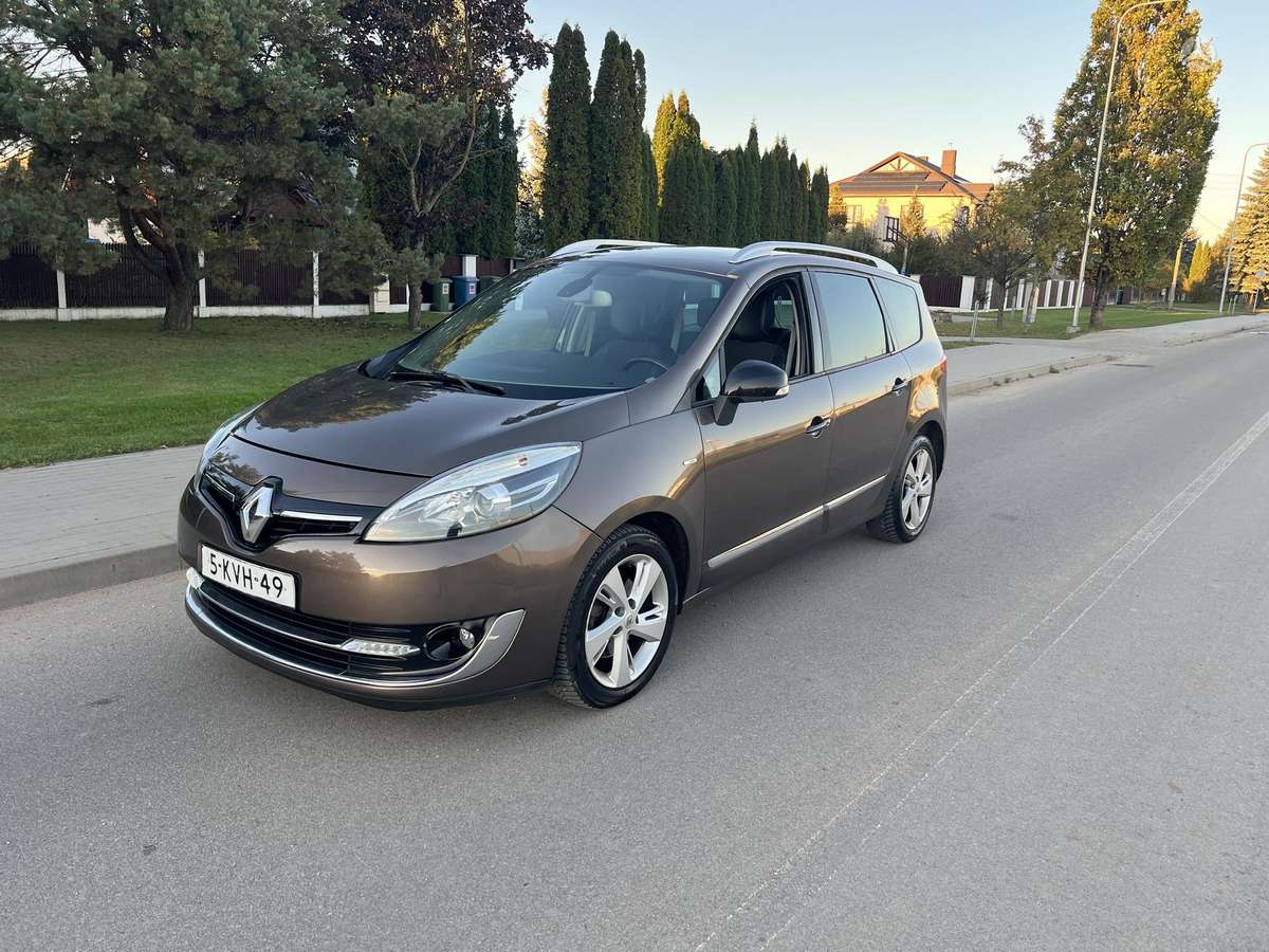Renault Grand 2013 — салон