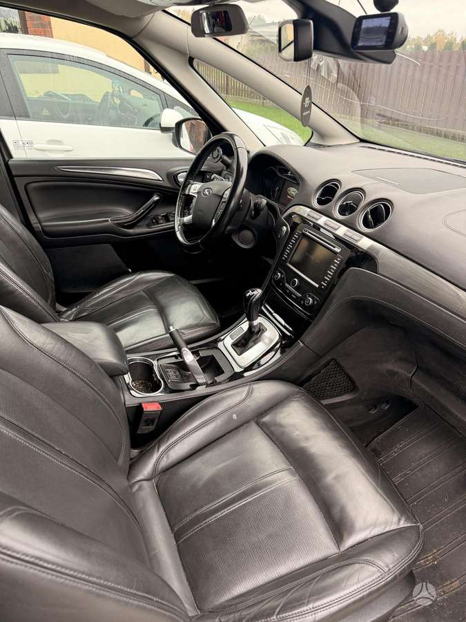 Ford S-MAX 2015 — фото 12