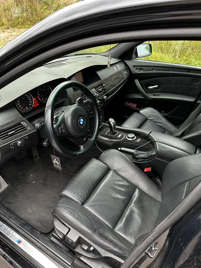 BMW 530 2007 — photo 13