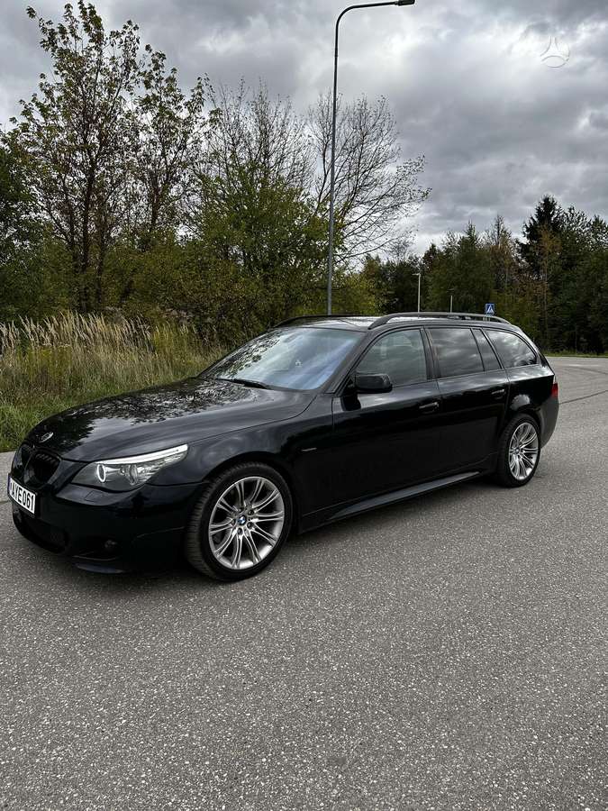 BMW 530 2007 — engine 2993 cm³, 235 HP (173kW)