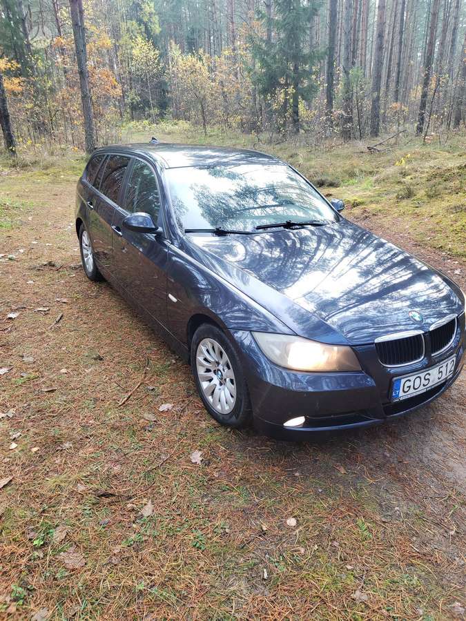 BMW 320 2008 — photo 6