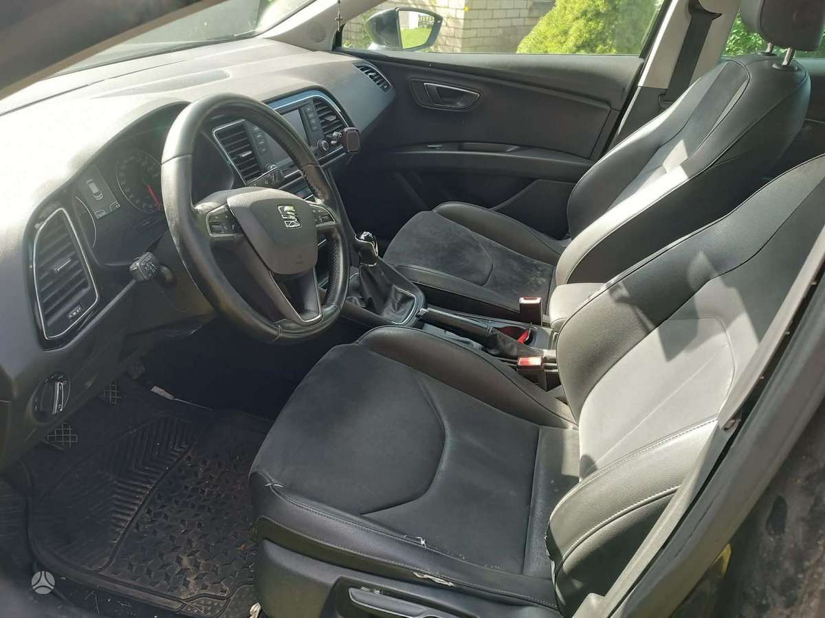 Seat Leon 2015 — vehicle for AFU Ukraine